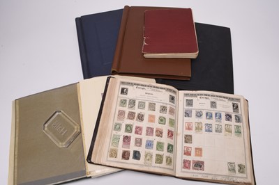 Lot 317 - Great Britain 1840-1970 collection housed in Davo pre-printed album;almost complete per the Davo listing