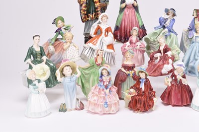 Lot 96 - A group of collectable figures, mainly Royal Doulton ladies