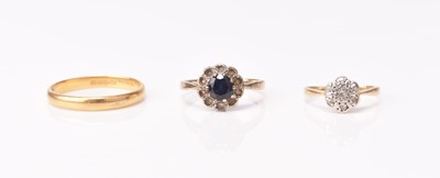 Lot 256 - Three rings