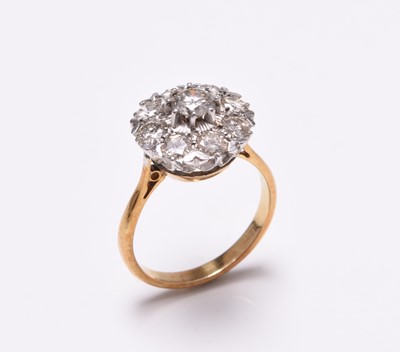 Lot 62 - A diamond floral cluster ring