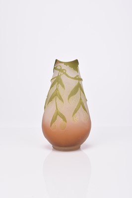 Lot 176 - Small Emile Galle 'Sycamore' cameo vase, early 20th century
