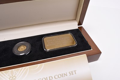Lot 169 - The 2011 Royal Courtship pure gold three coin set