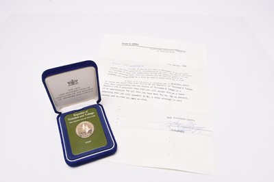 Lot 185 - United Kingdom 1983 gold proof collection comprising £2 sovereign and half sovereign