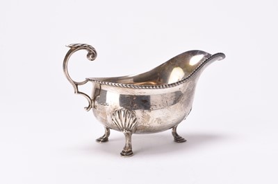 Lot 48 - A silver sauce boat