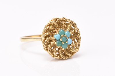 Lot 110 - A simulated turquoise set ring