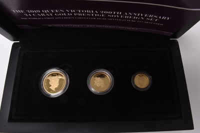 Lot 211 - The 2019 Queen Victoria 200th Anniversary 24 carat Gold Prestige Sovereign Set
