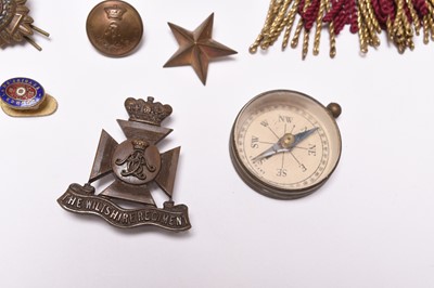 Lot 102 - Duke of Edinburgh's 62nd (Wiltshire) Regiment buckle, sash and badges