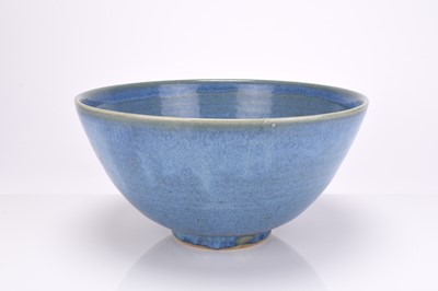 Lot Rupert Spira (b.196), a large studio pottery bowl