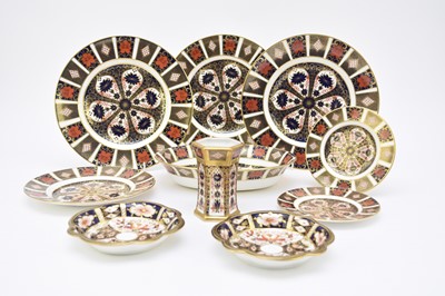 Lot 117 - A group of Royal Crown Derby imari, pattern 1128 and 2451