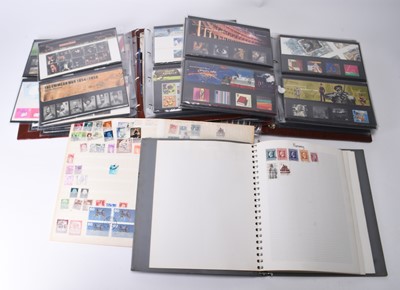 Lot 345 - Great Britain collection in albums etc; mainly modern with decimal Commemoratives face value of £500+.