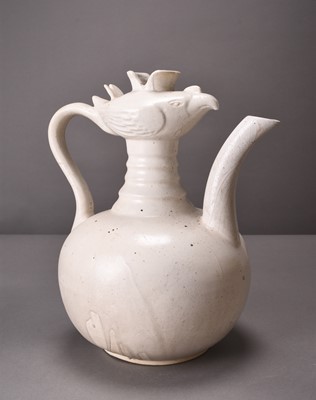 Lot 25 - An assembled group of Chinese Song Dynasty style ceramics