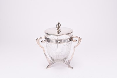 Lot 71 - A WMF Jugendstil Art Nouveau silver plated biscuit barrel with glass liner
