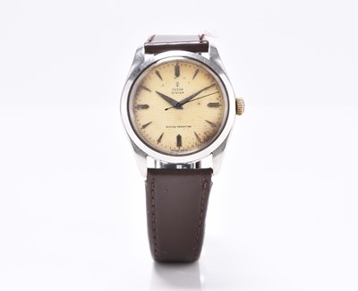 Lot 329 - Tudor: A gentleman's stainless steel Oyster wristwatch
