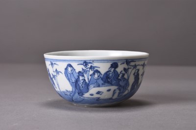 Lot 39 - A Chinese 'Bleu de Hue' bowl, Qing Dynasty