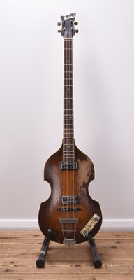 Lot 487 - A Hofner electric 'violin' bass guitar