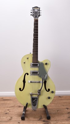 Lot 489 - A Gretsch 1959 Double Anniversary Model hollow-bodied electric guitar