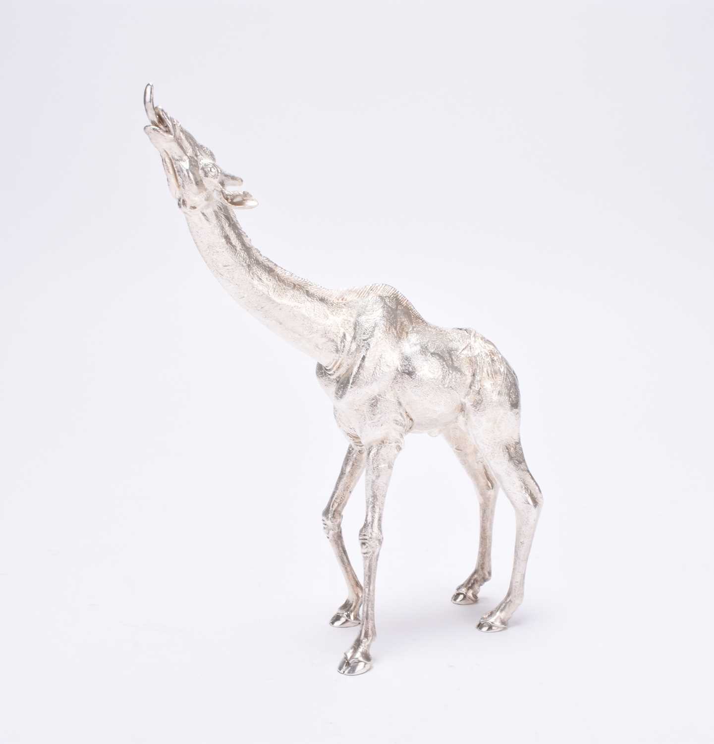 Lot 16 - A Patrick Mavros silver model of a giraffe