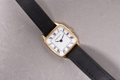 Lot 314 - Jaeger-LeCoultre: A lady's 18ct gold wristwatch