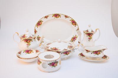 Lot 573 - A large Royal Albert 'Old Country Roses' tea, coffee and dinner service