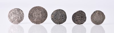 Lot 175 - A small collection of groats and half groats