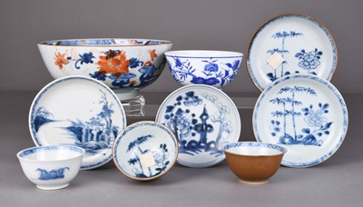 Lot 42 - A group of Chinese porcelain including shipwreck examples