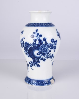 Lot 436 - A rare Caughley 'Apple / Sliced Apple' vase, circa 1780-85