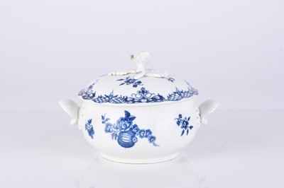 Lot 420 - A very rare Caughley porcelain ecuelle and cover, circa 1776-85