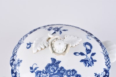 Lot 420 - A very rare Caughley porcelain ecuelle and cover, circa 1776-85