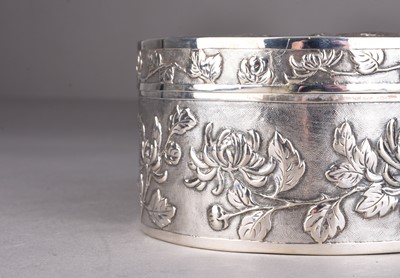 Lot 117 - A Chinese silver box and cover by Wang Hing