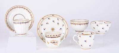 Lot 273 - A group of Worcester, Derby and Caughley porcelain, 18th century