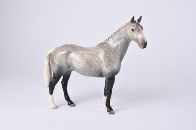 Lot 563 - Beswick Grey Roan Hunter horse