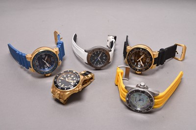 Lot 280 - A group of five gentleman's dive watches