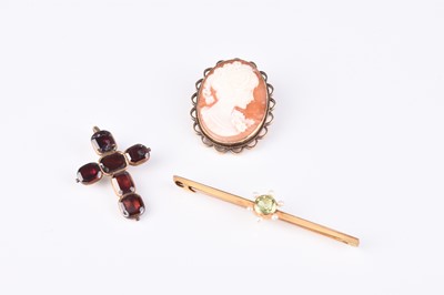 Lot 61 - Three brooches