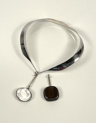 Lot 127 - A Georg Jensen silver collarette by Vivianna Torun with two interchangeable quartz pendants