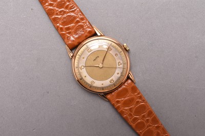 Lot 296 - JenCo: A gentleman's 18ct gold wristwatch