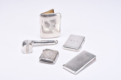 Lot 95 - A small collection of silver