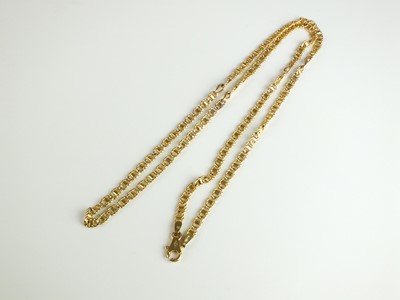 Lot 351 - A 9ct gold chain necklace