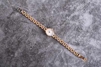 Lot 370 - Rotary: A lady's 9ct gold Elite bracelet watch