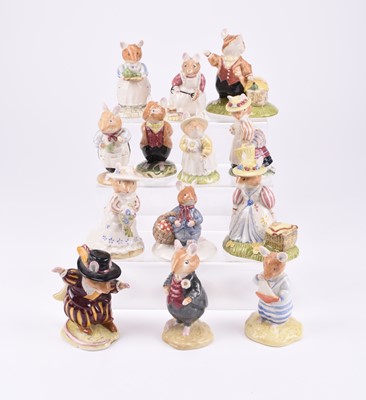 Lot 57 - Fifteen Royal Doulton Brambly Hedge figures