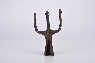 Lot 33 - A Roman wrought iron trident spearhead, circa 3rd-4th century AD