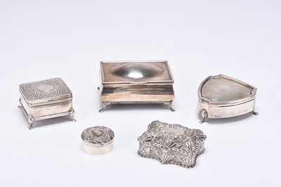 Lot 51 - A collection of five silver boxes