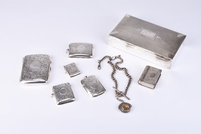 Lot 63 - A small collection of silver