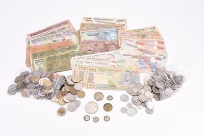 Lot 368 - Large quantity of modern cupro-nickel and bronze world coins