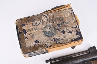 Lot 177 - Webley & Scott MK1 .177 air pistol