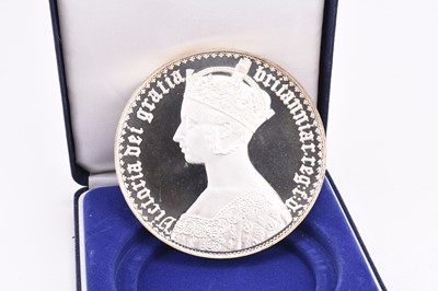 Lot 237 - Victoria "Pattern" "Gothic" crown - restrike