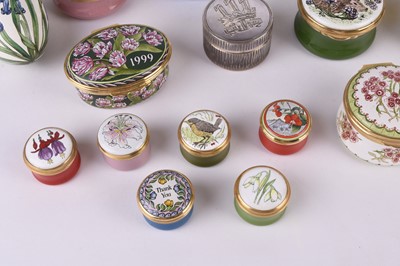 Lot 95 - A collection of enamel, porcelain and one silver box