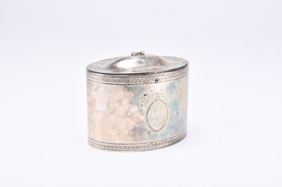 Lot 67 - A George III silver tea caddy