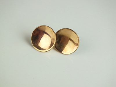 Lot 143 - A pair of 9ct gold earrings