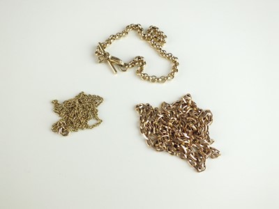 Lot 165 - Two 9ct gold necklaces and a 9ct gold bracelet