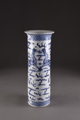 Lot 114 - A Chinese blue and white sleeve vase, 19th century